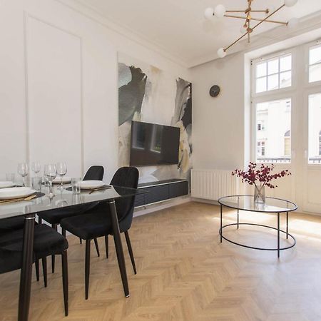 Apartament Old Town Premium Z Balkonem Apartment Klodzko Bagian luar foto