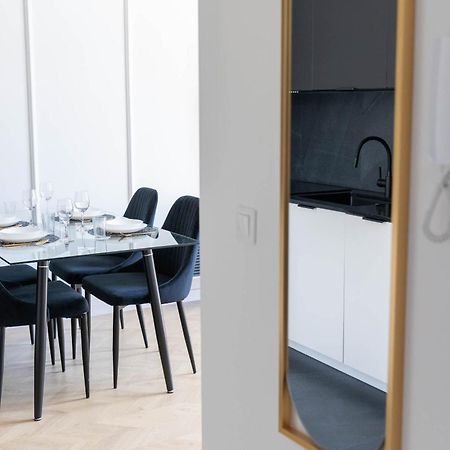 Apartament Old Town Premium Z Balkonem Apartment Klodzko Bagian luar foto